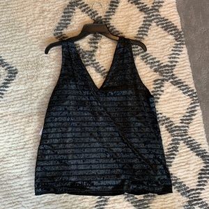 Chelsea • 28, black tank velvet v-neck